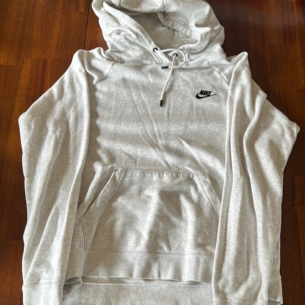 Nike Light Gray Pullover Hoodie